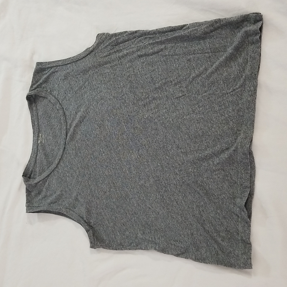 Madewell sleeveless tshirt size XL